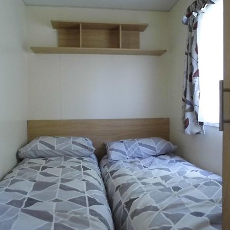 Oakdene -3 Bedroom Caravan Weeley Kültér fotó